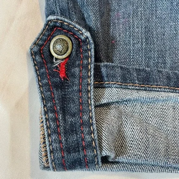 Guess Women's Denim Jean Capri Pants Size 32 - Picture 9 of 9